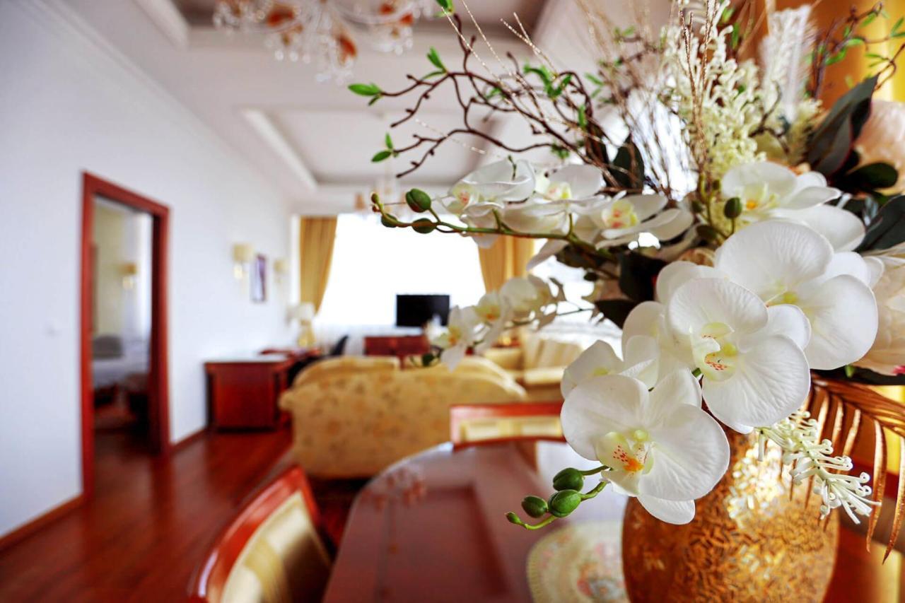 Apart-Hotel Integra Banyaluka Dış mekan fotoğraf