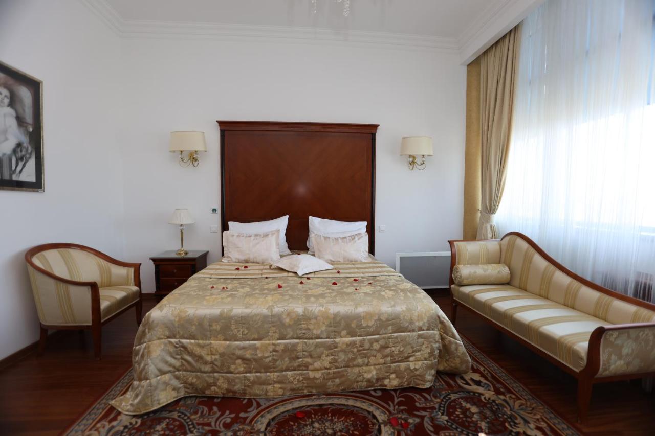 Apart-Hotel Integra Banyaluka Dış mekan fotoğraf