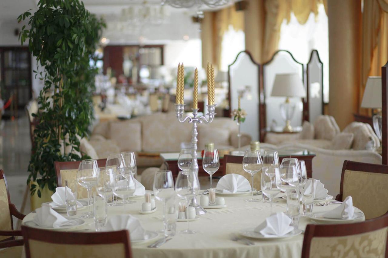 Apart-Hotel Integra Banyaluka Dış mekan fotoğraf