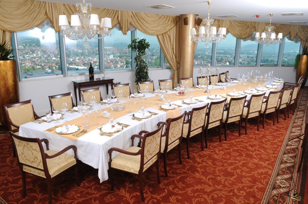 Apart-Hotel Integra Banyaluka Dış mekan fotoğraf